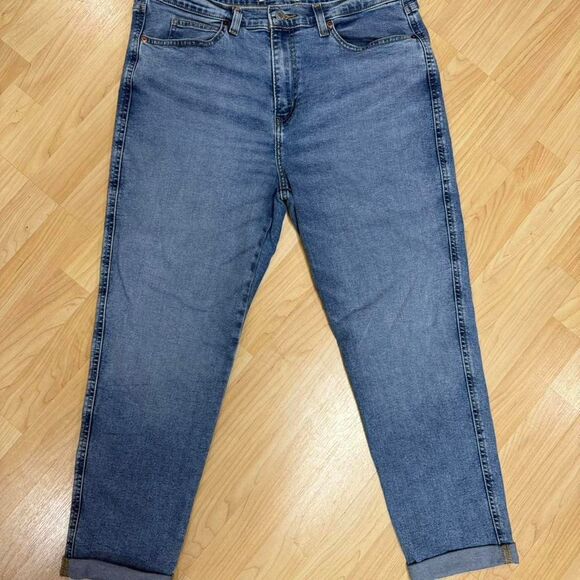 Levi-s Women's Signature Blue Jeans - Picture 1 of 5